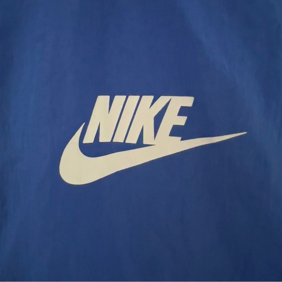 Nike XL windbreaker jacket - Picture 7 of 12